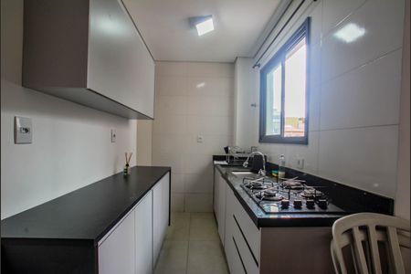 Apartamento para alugar com 80m², 2 quartos e 1 vaga Apartamento para alugar com 80m², 2 quartos e 1 vagaCozinha