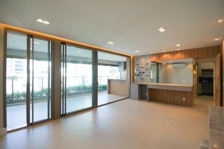 Sala de apartamento para alugar com 3 quartos, 150m² em Indianópolis, São Paulo