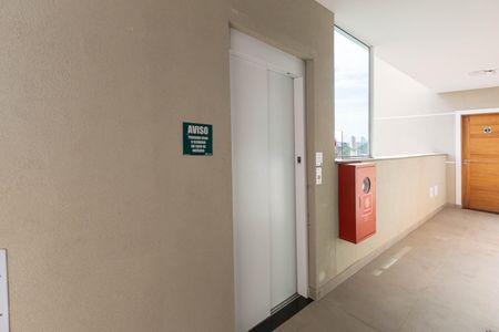 Apartamento para alugar com 40m², 2 quartos e sem vagaElevador