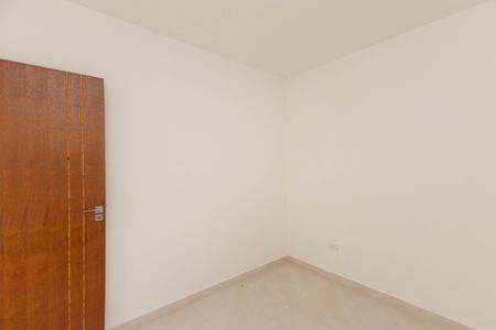 Quarto 1 de apartamento para alugar com 2 quartos, 40m² em Vila Paiva, São Paulo