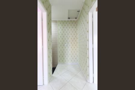 Casa à venda com 116m², 2 quartos e 2 vagas Casa à venda com 116m², 2 quartos e 2 vagasCorredor