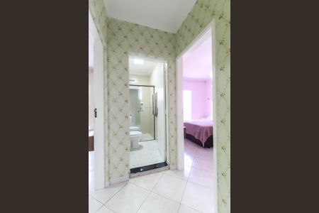 Casa à venda com 116m², 2 quartos e 2 vagas Casa à venda com 116m², 2 quartos e 2 vagasCorredor