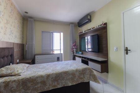 Casa à venda com 116m², 2 quartos e 2 vagas Casa à venda com 116m², 2 quartos e 2 vagasQuarto 2