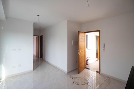 Sala / Cozinha  de apartamento para alugar com 2 quartos, 39m² em Vila Paiva, São Paulo