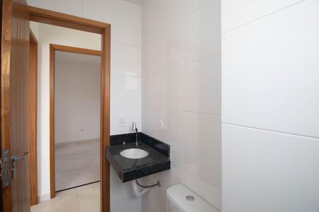 Apartamento para alugar com 39m², 2 quartos e sem vaga Apartamento para alugar com 39m², 2 quartos e sem vagaBanheiro