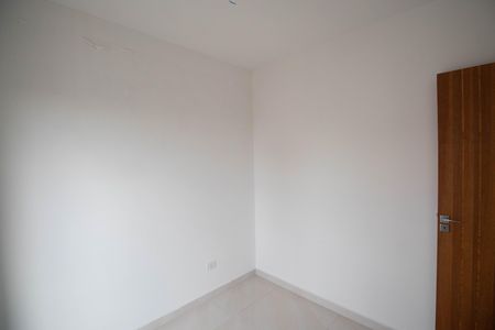 Quarto 1 de apartamento para alugar com 2 quartos, 39m² em Vila Paiva, São Paulo
