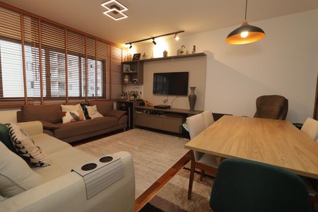 Apartamento à venda com 86m², 2 quartos e 1 vagaSala