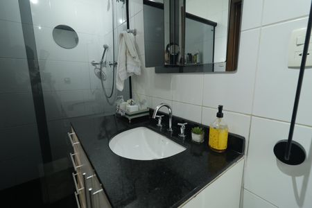 Apartamento à venda com 86m², 2 quartos e 1 vagaBanheiro