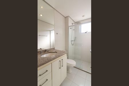 Apartamento para alugar com 242m², 4 quartos e 3 vagas