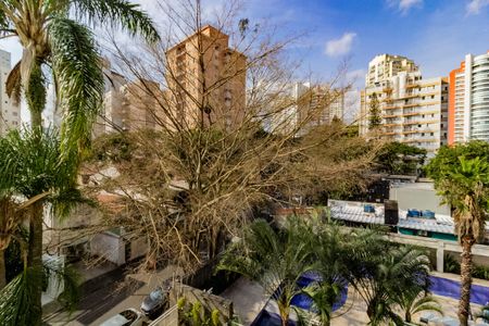 Apartamento para alugar com 242m², 4 quartos e 3 vagas
