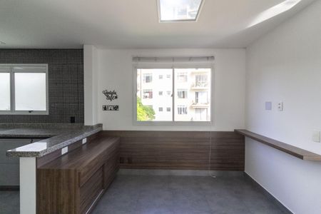 Apartamento para alugar com 242m², 4 quartos e 3 vagas