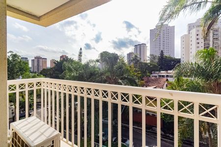 Apartamento para alugar com 242m², 4 quartos e 3 vagas