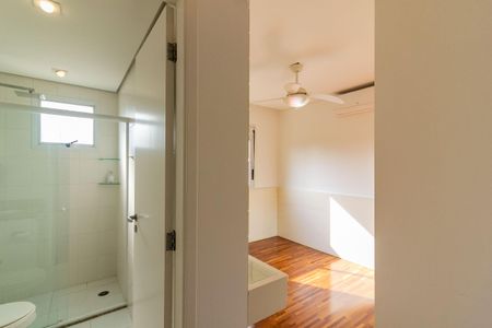 Apartamento para alugar com 242m², 4 quartos e 3 vagas