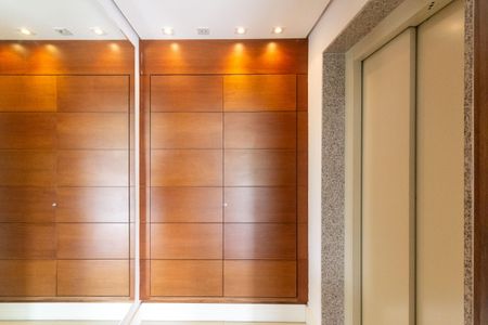 Apartamento para alugar com 242m², 4 quartos e 3 vagas