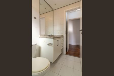 Apartamento para alugar com 242m², 4 quartos e 3 vagas