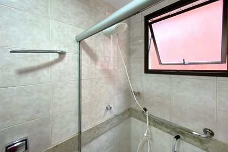 Apartamento para alugar com 109m², 4 quartos e 2 vagas Apartamento para alugar com 109m², 4 quartos e 2 vagasBanheiro