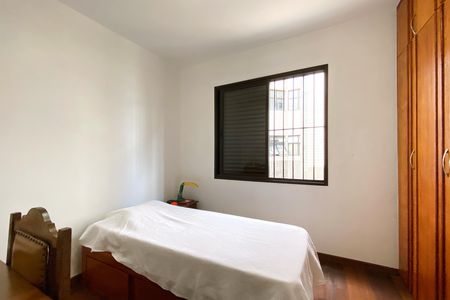 Apartamento para alugar com 109m², 4 quartos e 2 vagas Apartamento para alugar com 109m², 4 quartos e 2 vagasQuarto 4