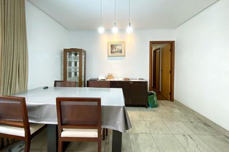 Sala de apartamento para alugar com 4 quartos, 109m² em São Pedro, Belo Horizonte