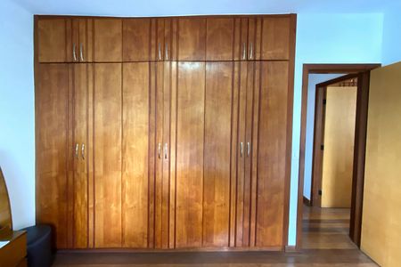 Suite de apartamento para alugar com 4 quartos, 109m² em São Pedro, Belo Horizonte