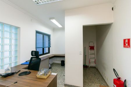 Casa para alugar com 160m², 5 quartos e 2 vagas Casa para alugar com 160m², 5 quartos e 2 vagasQuarto 3