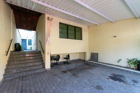 Casa para alugar com 160m², 5 quartos e 2 vagas Casa para alugar com 160m², 5 quartos e 2 vagasGaragem