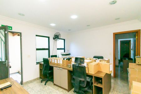 Sala de casa para alugar com 5 quartos, 160m² em Planalto Paulista, São Paulo