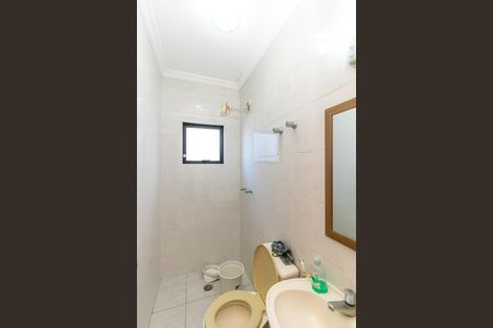 Casa para alugar com 160m², 5 quartos e 2 vagas Casa para alugar com 160m², 5 quartos e 2 vagasBanheiro