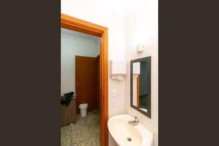 Casa para alugar com 160m², 5 quartos e 2 vagas Casa para alugar com 160m², 5 quartos e 2 vagasBanheiro 3