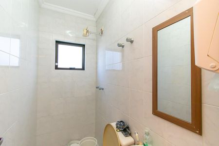 Casa para alugar com 160m², 5 quartos e 2 vagas Casa para alugar com 160m², 5 quartos e 2 vagasBanheiro