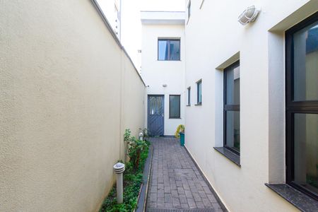 Casa para alugar com 160m², 5 quartos e 2 vagas Casa para alugar com 160m², 5 quartos e 2 vagasQuintal