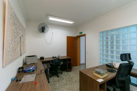 Casa para alugar com 160m², 5 quartos e 2 vagas Casa para alugar com 160m², 5 quartos e 2 vagasQuarto 3