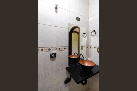 Casa à venda com 210m², 3 quartos e 2 vagas Casa à venda com 210m², 3 quartos e 2 vagasSuítge