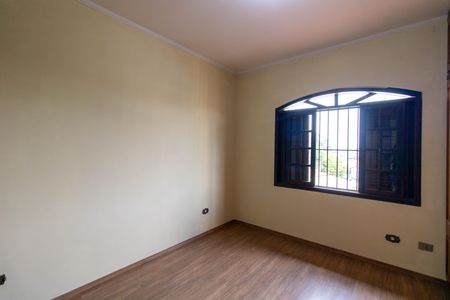 Casa à venda com 210m², 3 quartos e 2 vagas Casa à venda com 210m², 3 quartos e 2 vagasSuíte