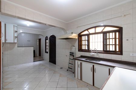 Casa à venda com 210m², 3 quartos e 2 vagas Casa à venda com 210m², 3 quartos e 2 vagasCozinha