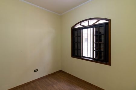 Casa à venda com 210m², 3 quartos e 2 vagas Casa à venda com 210m², 3 quartos e 2 vagasQuarto 3