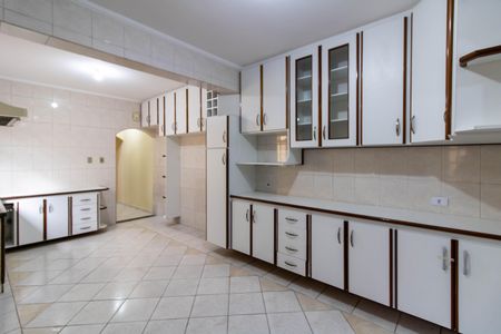 Casa à venda com 210m², 3 quartos e 2 vagas Casa à venda com 210m², 3 quartos e 2 vagasCozinha