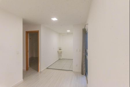 Sala de apartamento à venda com 2 quartos, 44m² em Jardim Esmeraldina, Campinas