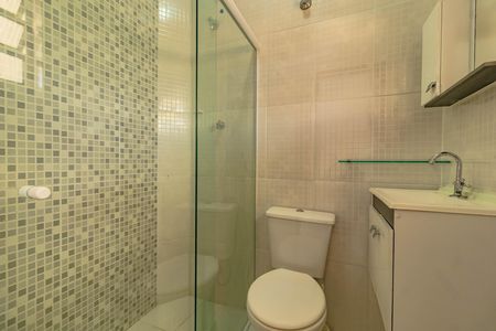 Casa para alugar com 70m², 2 quartos e sem vagaBanheiro social