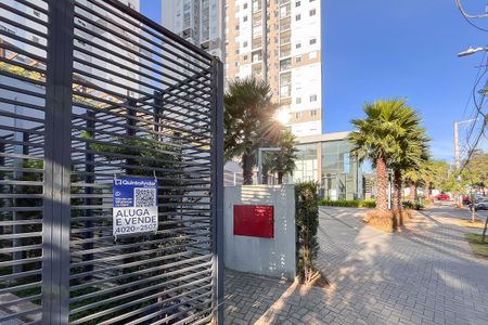 Apartamento para alugar com 68m², 1 quarto e 1 vagaFachada + plaquinha 
