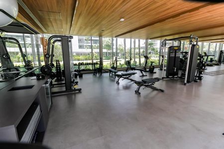 Apartamento à venda com 186m², 3 quartos e 3 vagas Apartamento à venda com 186m², 3 quartos e 3 vagasÁrea comum - Academia