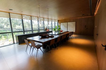 Apartamento à venda com 186m², 3 quartos e 3 vagas Apartamento à venda com 186m², 3 quartos e 3 vagasÁrea comum - Salão de festas
