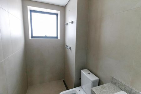 Apartamento à venda com 186m², 3 quartos e 3 vagas Apartamento à venda com 186m², 3 quartos e 3 vagasBanheiro da Suíte 3