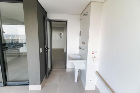Apartamento à venda com 186m², 3 quartos e 3 vagas Apartamento à venda com 186m², 3 quartos e 3 vagasÁrea de Serviço