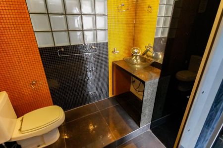Apartamento para alugar com 140m², 1 quarto e 2 vagas Apartamento para alugar com 140m², 1 quarto e 2 vagasBanheiro da Suíte