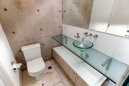 Apartamento para alugar com 140m², 1 quarto e 2 vagas Apartamento para alugar com 140m², 1 quarto e 2 vagasBanheiro Corredor