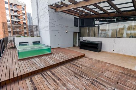 Apartamento para alugar com 140m², 1 quarto e 2 vagas Apartamento para alugar com 140m², 1 quarto e 2 vagasPiscina Coberta