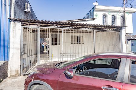 Casa para alugar com 100m², 1 quarto e 2 vagas Casa para alugar com 100m², 1 quarto e 2 vagasFachada