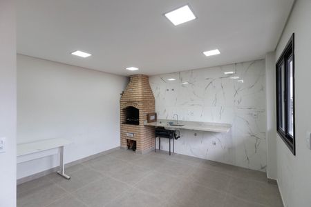 Apartamento à venda com 40m², 2 quartos e 1 vaga Apartamento à venda com 40m², 2 quartos e 1 vagaÁrea comum - Churrasqueira / Salão de Festas