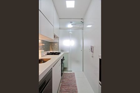 Apartamento à venda com 94m², 3 quartos e 2 vagas Apartamento à venda com 94m², 3 quartos e 2 vagasCozinha