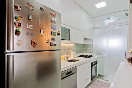 Apartamento à venda com 94m², 3 quartos e 2 vagas Apartamento à venda com 94m², 3 quartos e 2 vagasCozinha
